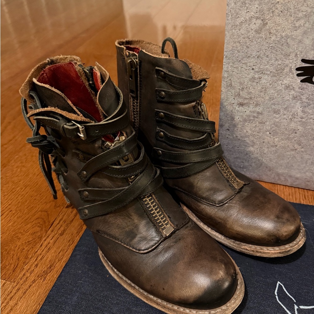 Freebird Limerick Black Leather Biots by Steven
